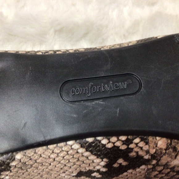 NIB Comfortview Wide Width Faux Snakeskin Flats 8.5W - Picture 6 of 9